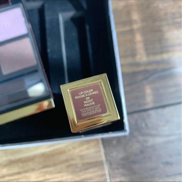 Tom Ford Eye Quad25 Pretty Baby Gift Set - Picture 9 of 9